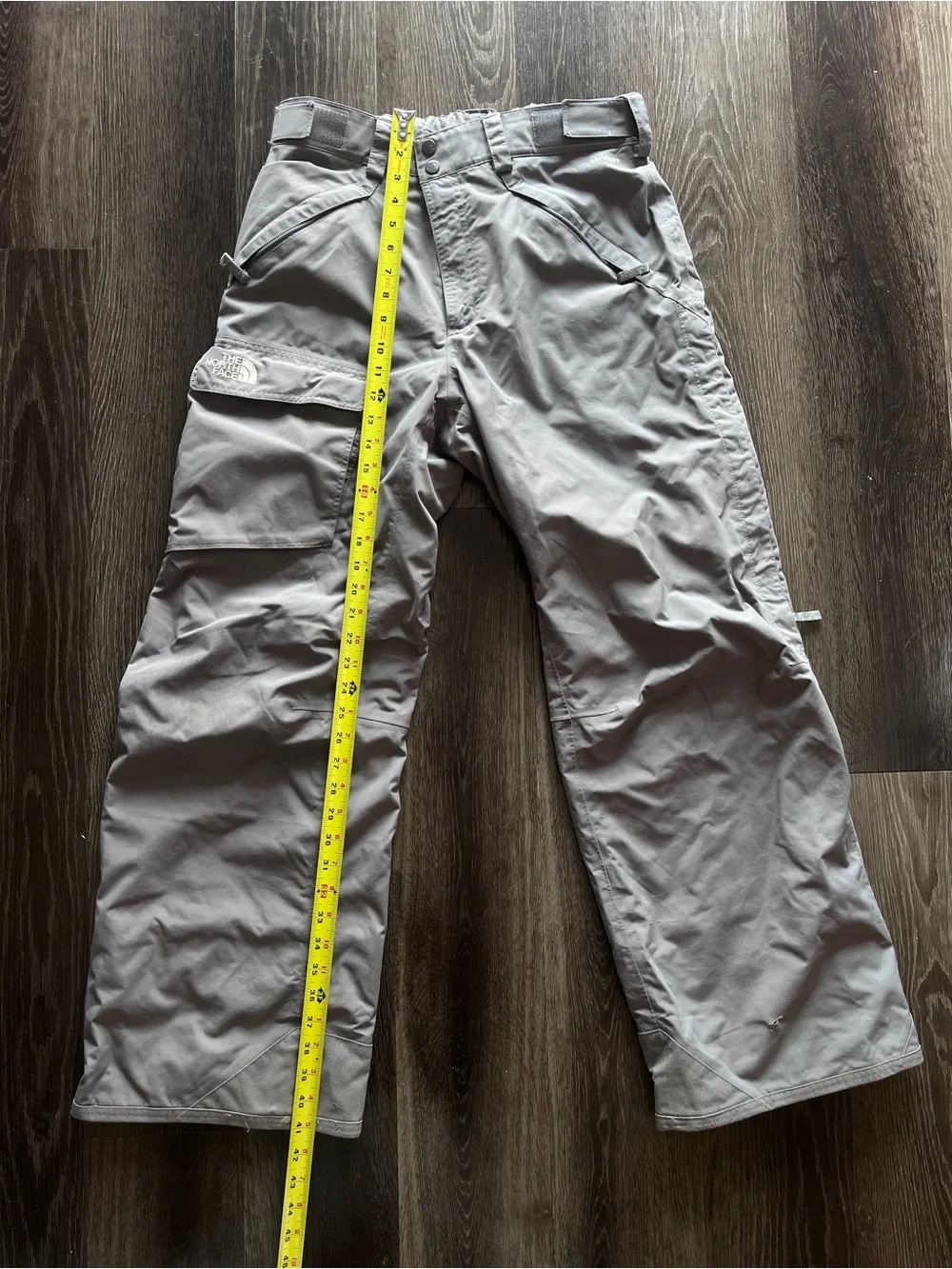 The north face gray Men’s Ski Snow pants size medium